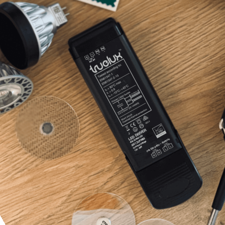 Trulux LED DRIVER MD42V25-70CC – STR